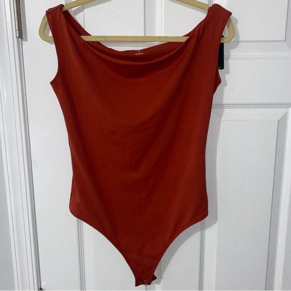 NWT Express Off-Shoulder RUST body contour bodysuit